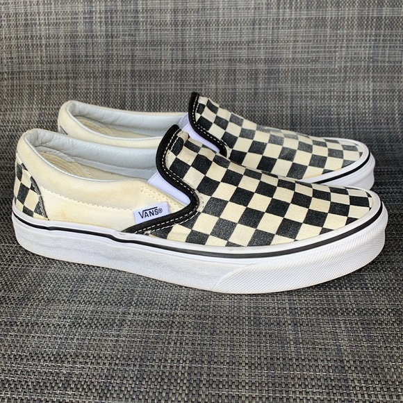 Vans Classic Slip On Checkerboard Black/Beige
Skate Shoes Men's 4.5 Women's 6 - Picture 3 of 13